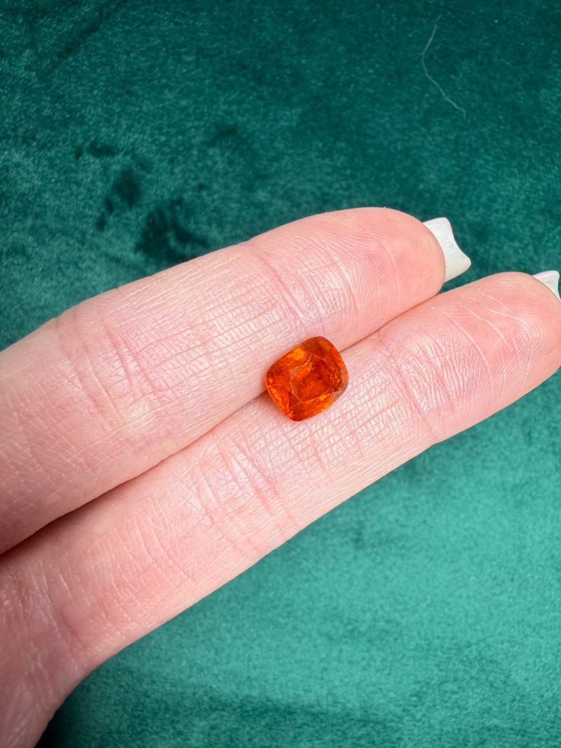 Гранат спессартин, кушон, 2,75 ct — AA-09, фото 3