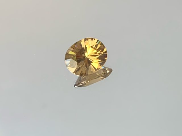 Циркон платиновый, овал, 3,89 ct — AA-27, фото 1